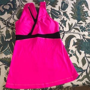 Lululemon top